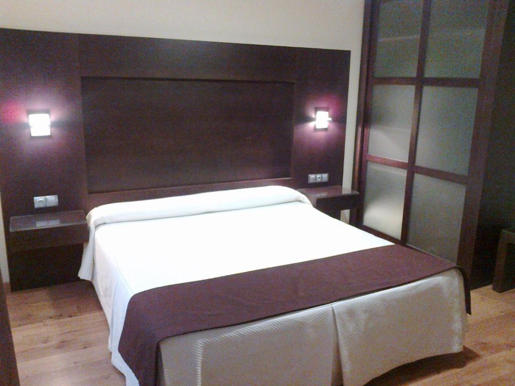 Hotel Anabel Baza Esterno foto